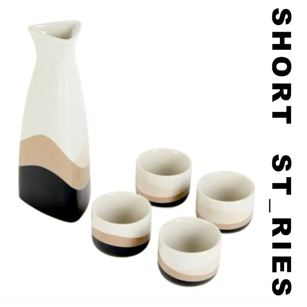 Short Stories Sake Set